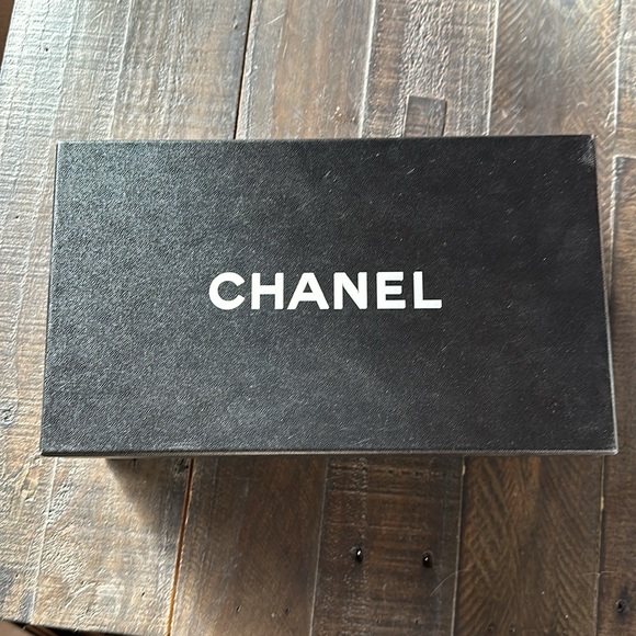 Chanel Leather & Patent Toe Vintage Ballerina Flats - Picture 6 of 16